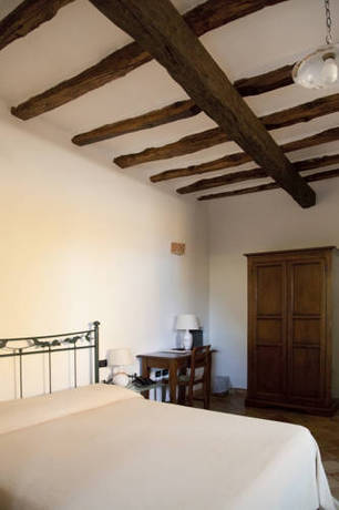 Imagen de la habitación del Hotel Ravesi. Foto 16