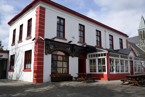 Imagen general del Hotel Ravine, Lisdoonvarna. Foto 2