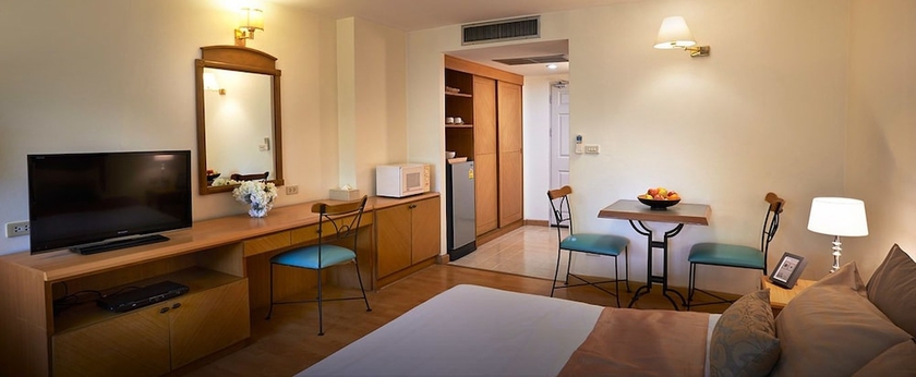 Imagen de la habitación del Hotel Ravipha Residences. Foto 4