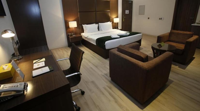 Imagen de la habitación del Hotel Rawda. Foto 13