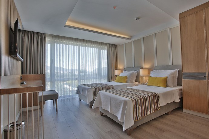 Imagen de la habitación del Hotel Rawda Resort Hotel Altinoluk. Foto 8