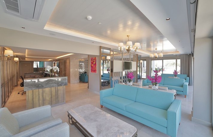 Imagen de los interiores del Hotel Rawda Resort Hotel Altinoluk. Foto 19