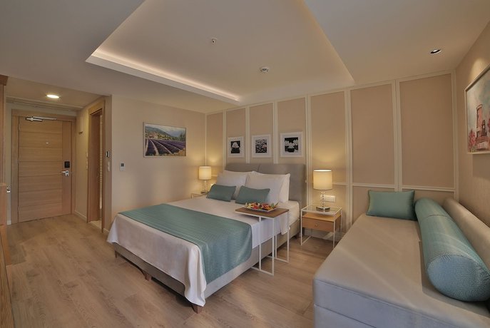 Imagen de la habitación del Hotel Rawda Resort Hotel Altinoluk. Foto 14