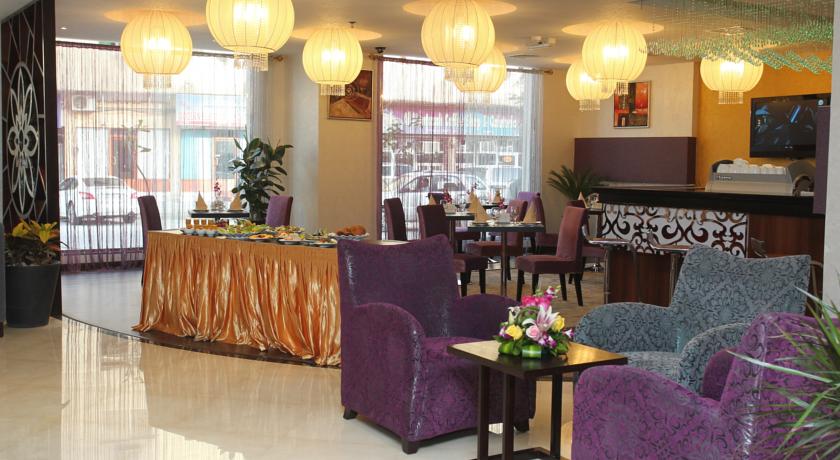 Imagen del bar/restaurante del Hotel Rawdat Al Khail. Foto 3