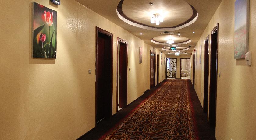 Imagen de los interiores del Hotel Rawdat Al Khail. Foto 10