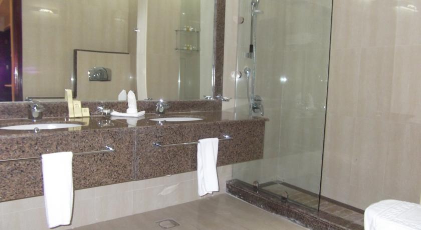Imagen de la habitación del Hotel Rawdat Al Khail. Foto 8