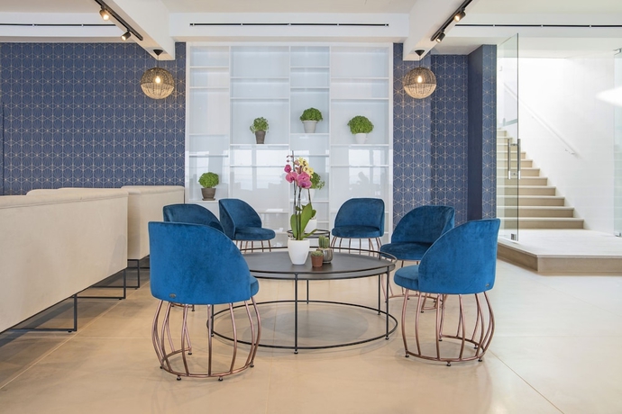 Imagen de los interiores del Hotel Ray Corfu. Foto 17