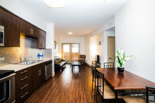 Imagen de la habitación del Hotel Ray W. Suites. Foto 3