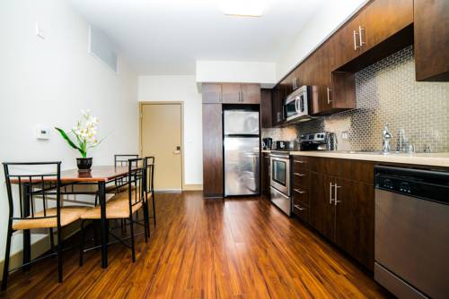 Imagen de la habitación del Hotel Ray W. Suites. Foto 4
