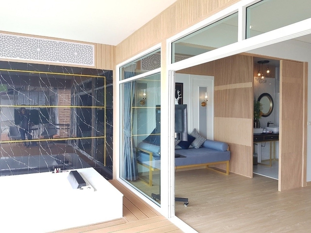 Imagen de la habitación del Hotel Raya Buri Resort. Foto 7