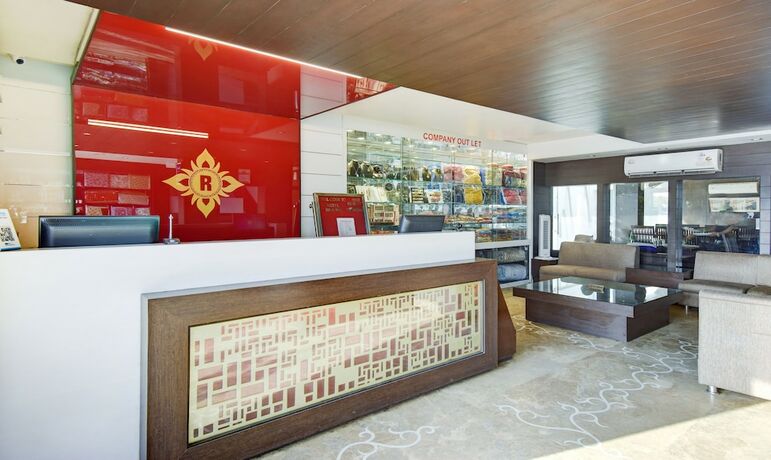 Imagen general del Hotel Raya Inn. Foto 13