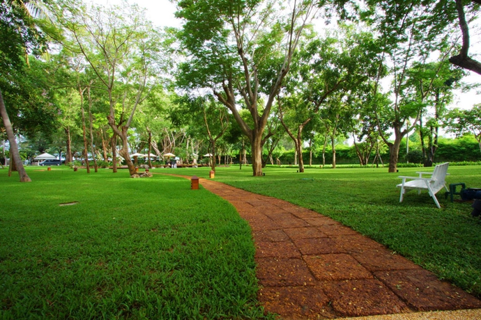 Imagen de los exteriores del Hotel Raya Resort Cha-am. Foto 4