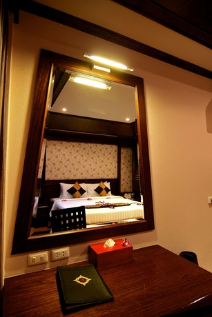 Imagen de la habitación del Hotel Rayaburi Patong. Foto 6