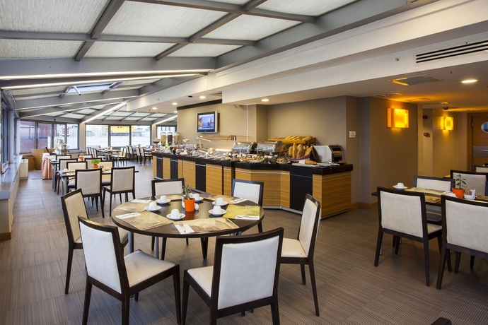 Imagen del bar/restaurante del Hotel Rayelin Taksim. Foto 5