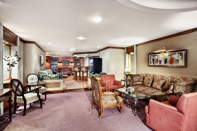 Imagen de los interiores del Hotel Rayelin Taksim. Foto 13