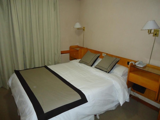 Imagen de la habitación del Hotel Rayentray Tehuelche. Foto 7