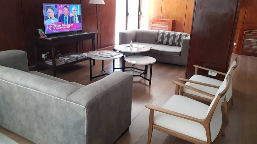 Imagen de los interiores del Hotel Rayentray Tehuelche. Foto 18