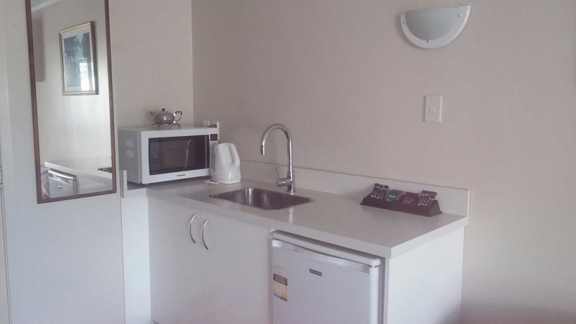 Imagen de la habitación del Hotel Raymar Motor Inn. Foto 6