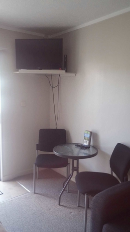 Imagen de la habitación del Hotel Raymar Motor Inn. Foto 11