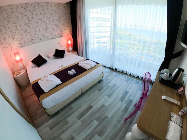 Imagen de la habitación del Hotel Raymar Resort and Aqua. Foto 3