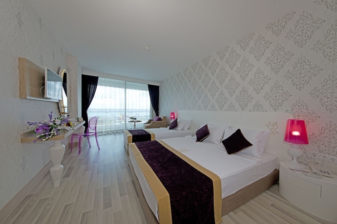 Imagen de la habitación del Hotel Raymar Resort and Aqua. Foto 4