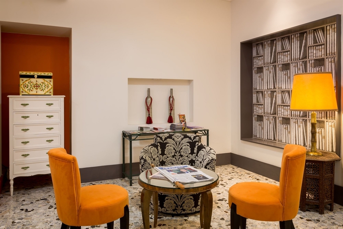 Imagen de los interiores del Hotel Raymond 4 Toulouse. Foto 11