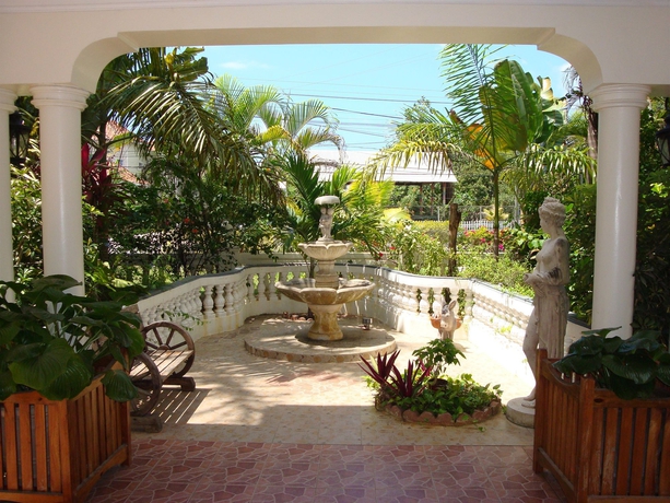 Imagen general del Hotel Rayon. Foto 2