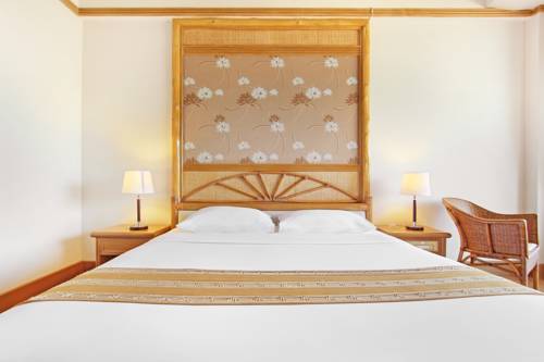 Imagen de la habitación del Hotel Rayong Chalet Resort. Foto 5