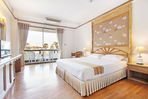 Imagen de la habitación del Hotel Rayong Chalet Resort. Foto 16