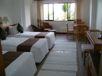 Imagen de los interiores del Hotel Rayong Resort. Foto 12