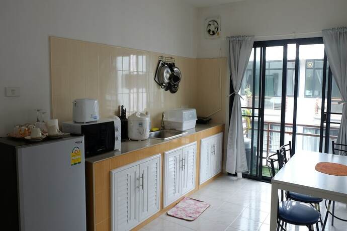 Imagen general del Hotel Rayong Seaview Apartment. Foto 5