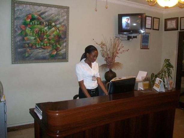 Imagen general del Hotel Rayporsh. Foto 4