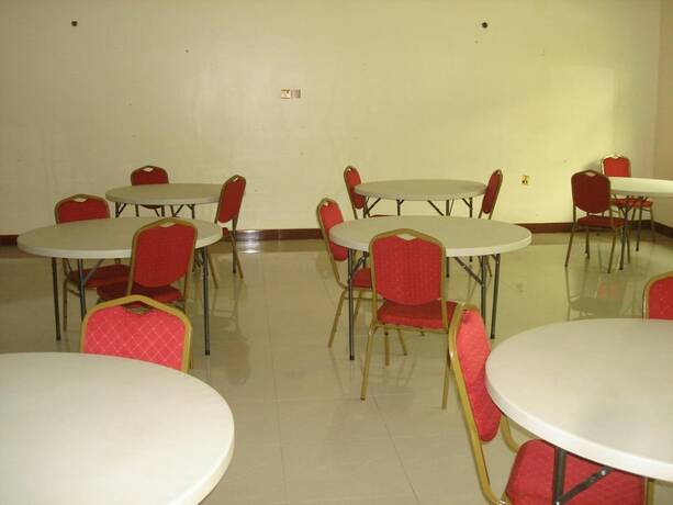 Imagen del bar/restaurante del Hotel Rays. Foto 18