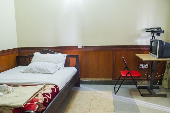 Imagen general del Hotel Rays. Foto 4