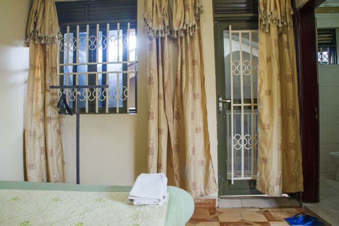 Imagen general del Hotel Rays. Foto 5