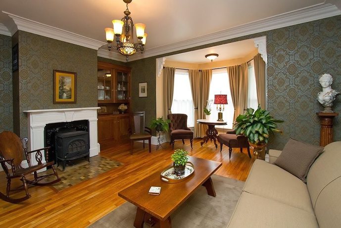 Imagen de la habitación del Hotel Rayski Guest House. Foto 3