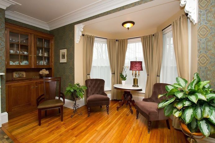Imagen de la habitación del Hotel Rayski Guest House. Foto 4