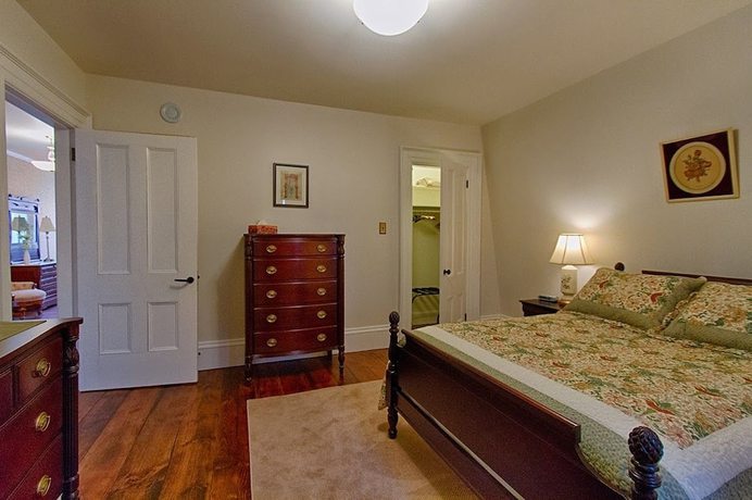 Imagen de la habitación del Hotel Rayski Guest House. Foto 15