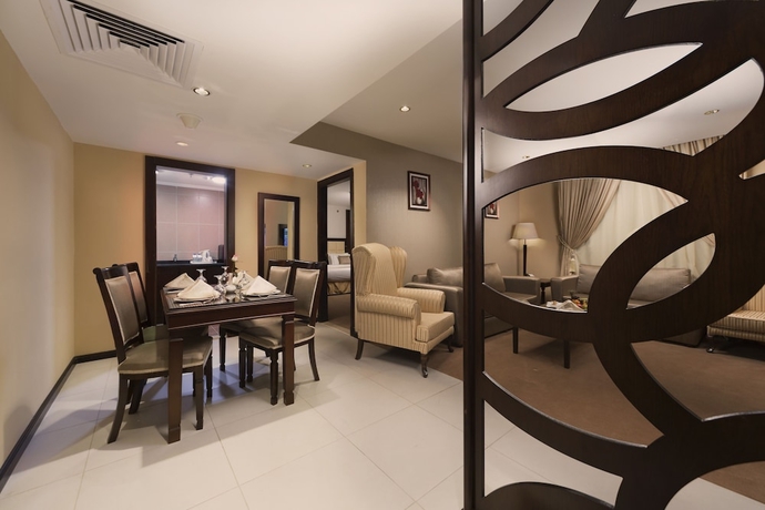 Imagen de la habitación del Hotel Razana Al Rowdah. Foto 2