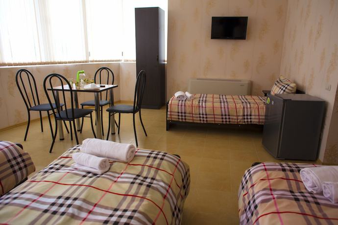 Imagen de la habitación del Hotel Razin. Foto 4