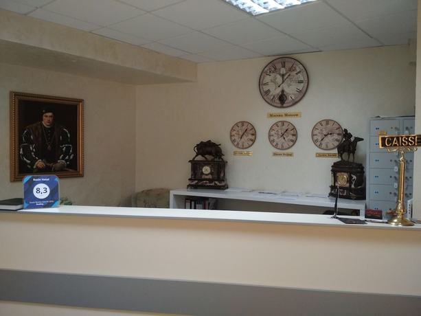 Imagen de los interiores del Hotel Razin. Foto 17