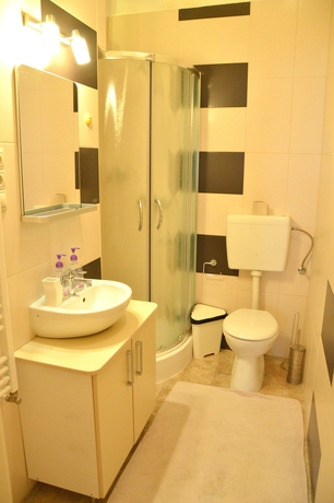 Imagen de la habitación del Hotel Rbnb Apartments - Inner City Ii.. Foto 5