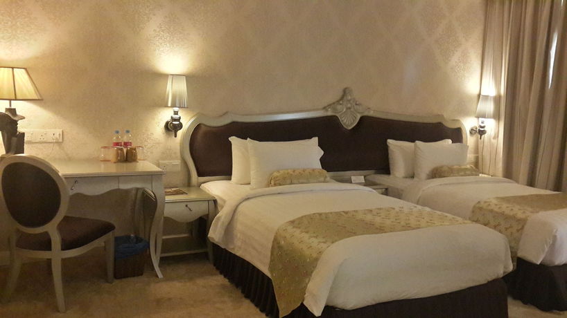 Imagen de los interiores del Hotel Rc. Foto 15