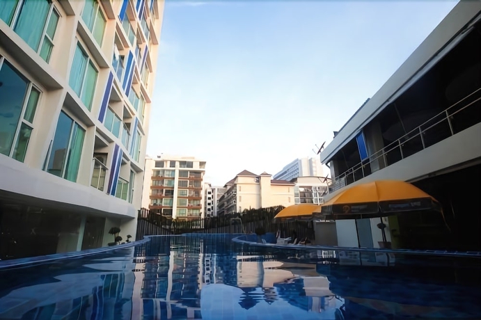 Imagen de la piscina del Hotel R-con Blue Ocean. Foto 19