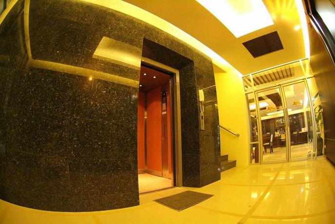 Imagen de los interiores del Hotel R-con Residence. Foto 12