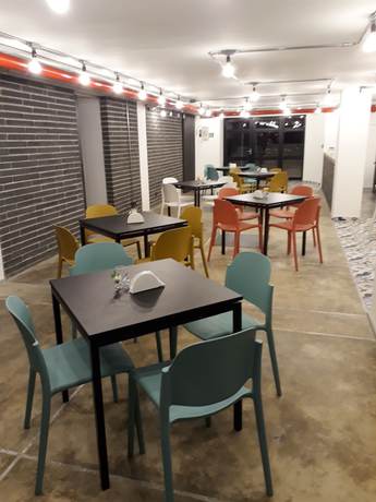 Imagen del bar/restaurante del Hotel Rdos. Foto 6