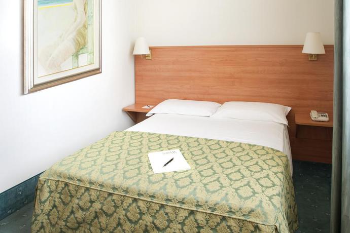 Imagen de la habitación del Hotel Re Lissone. Foto 7