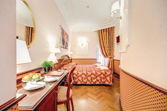 Imagen de la habitación del Hotel Re Luxury Accomodations. Foto 15