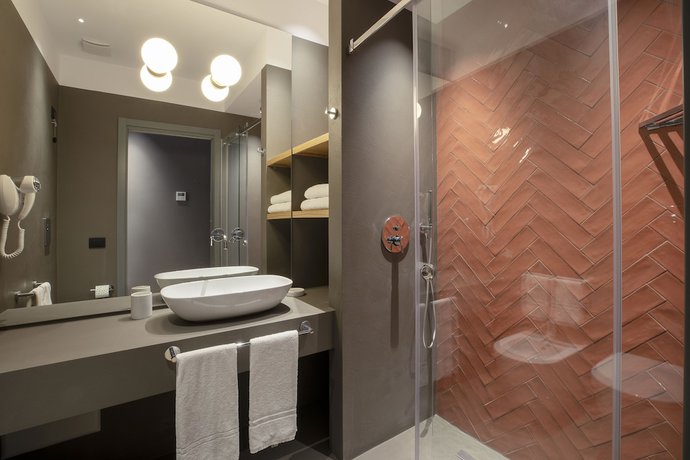 Imagen de la habitación del Hotel Re Sale. Foto 6