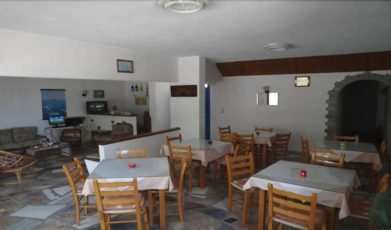 Imagen del bar/restaurante del Hotel Rea, Naxos. Foto 2